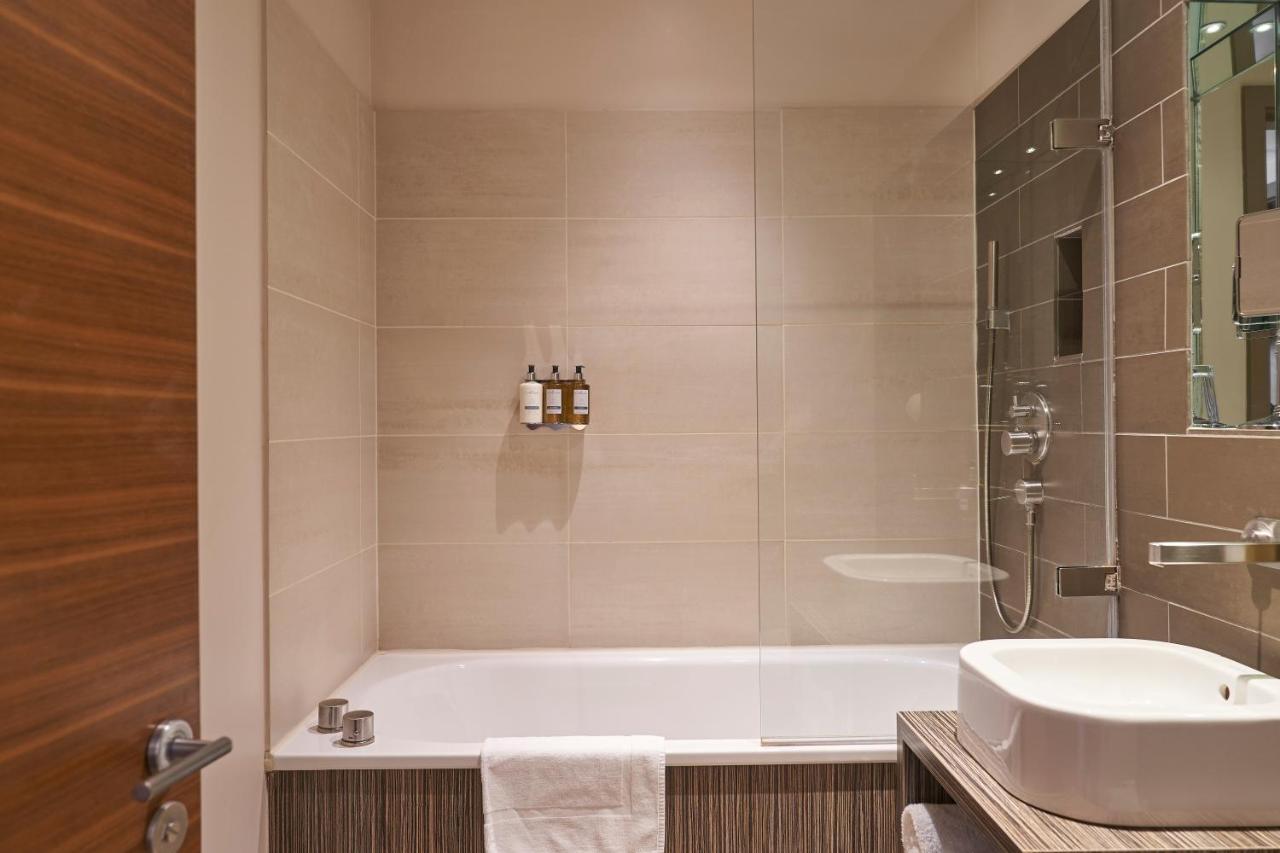 Hotel Bosco Kingston upon Thames  Buitenkant foto